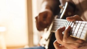 chord gitar wali kerudung merah