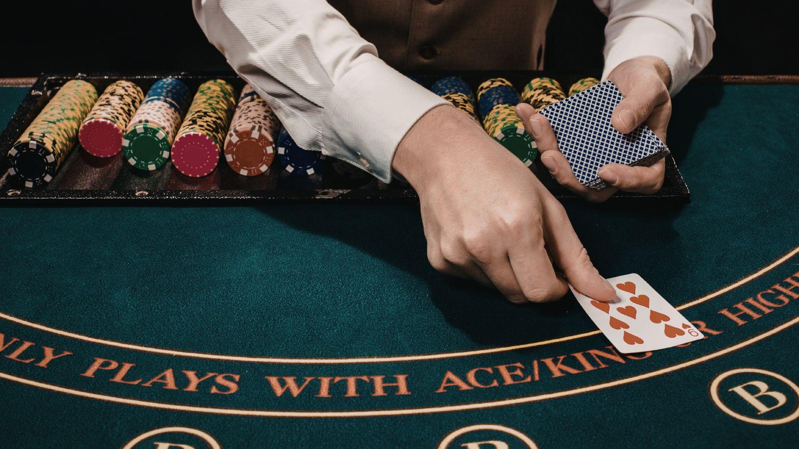 heads up poker rules, heads up poker strategy, poker head up guide, winning heads up poker tips, heads up poker techniques, poker strategies for beginners, competitive poker tactics, head to head poker gameplay, professional heads up poker, poker heads up tactics